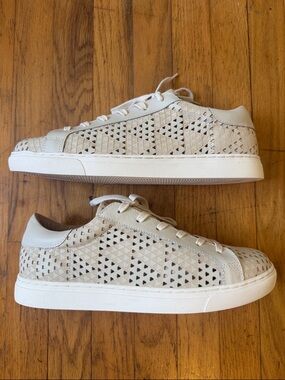 NIB! Lucky Brand Sneakers